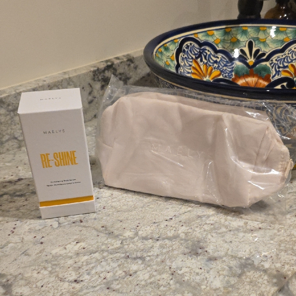 MAËLYS RE-SHINE Skincare Serum with Cream Pouch